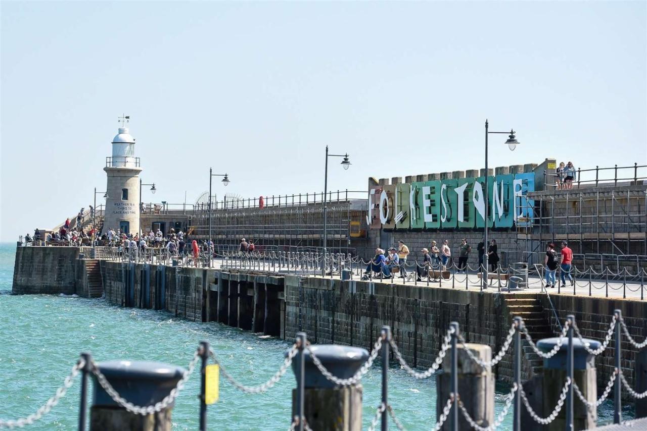 Wonderful West End - Parking Inc Daire Folkestone Dış mekan fotoğraf